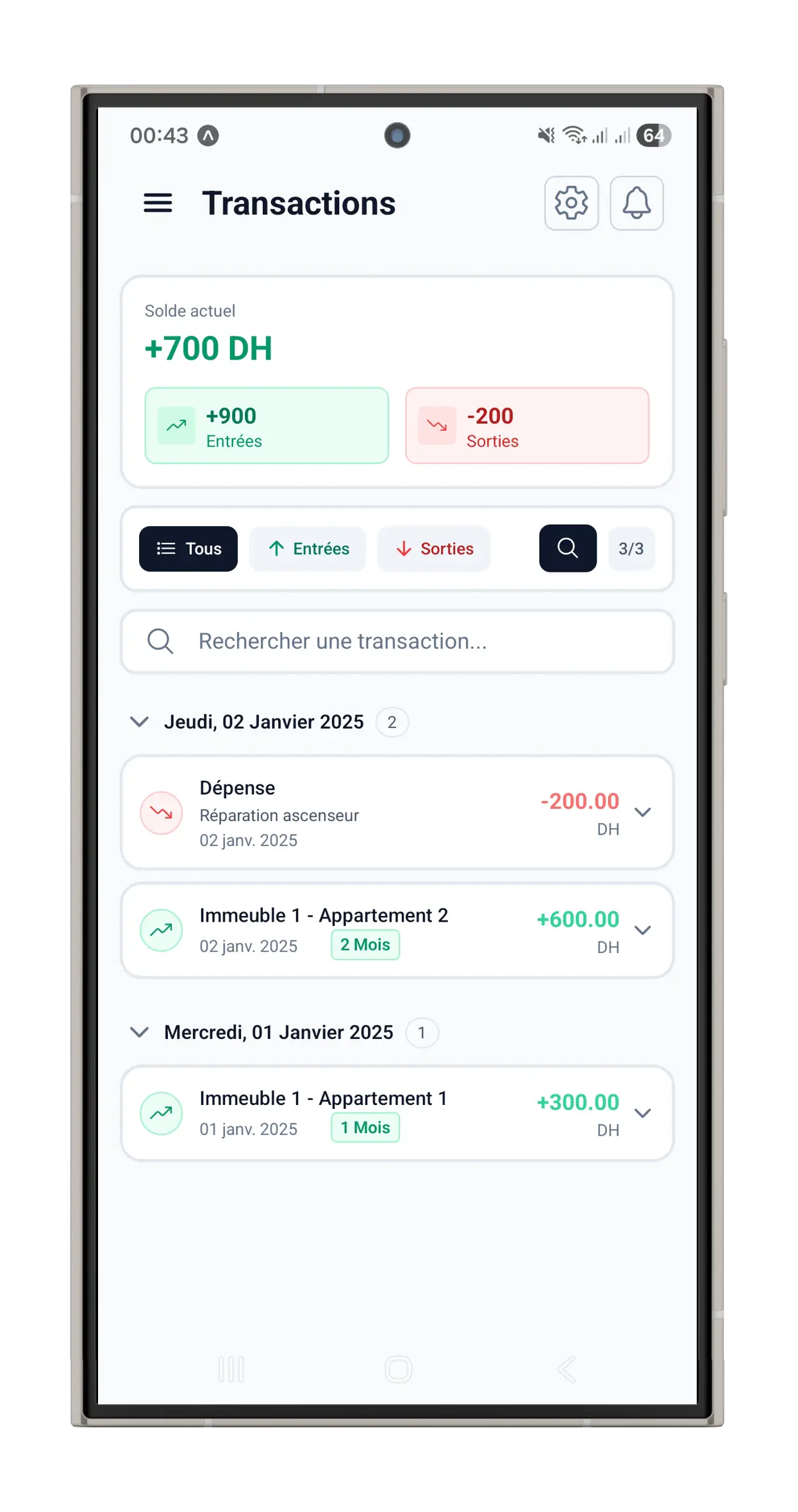Capture d'écran de l'application SyndicApp montrant l'historique des transactions : contributions des résidents, dépenses de la résidence et solde en temps réel